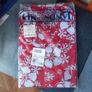 NWT Lands' End Nautical Red Hibscus Print Button Down Short Sleeve Shirt